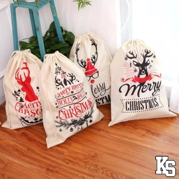 Christmas Santa Sacks‎ - Picture 1 of 7